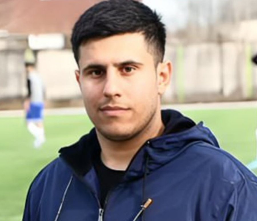 شاهین آذرآتش
