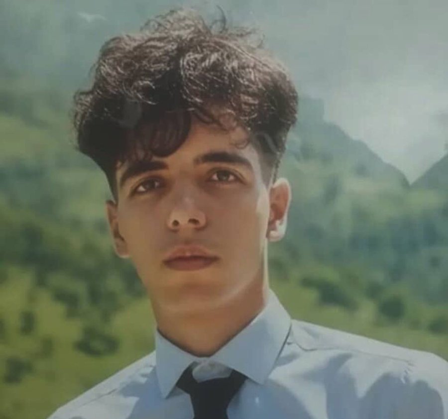 نیما نجفی