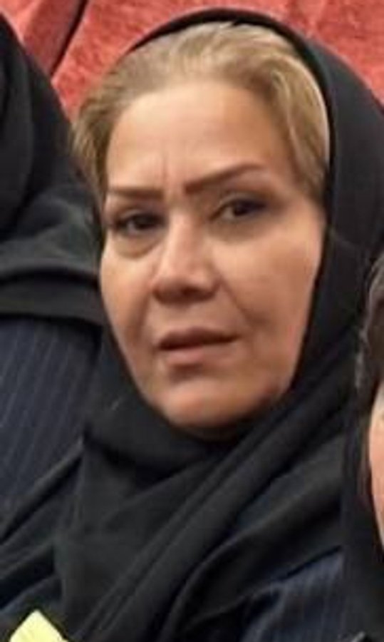 زهرا فولادی