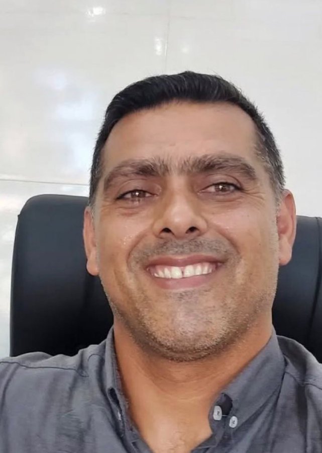 Abbas Arezou