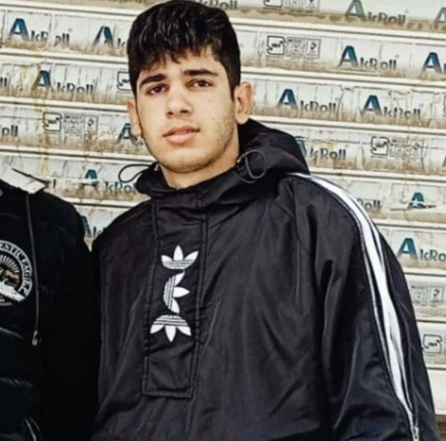 رضا قنبری