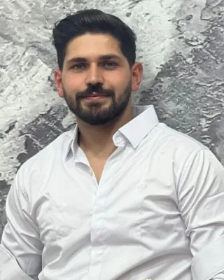 سید محمد (مهرشاد) حسینی