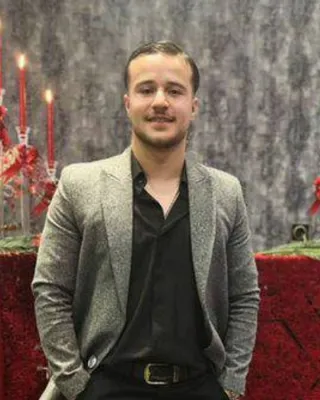 حسین کریمی