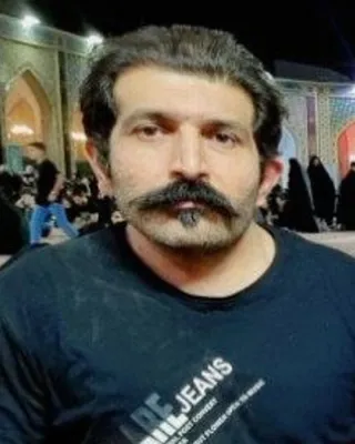 Hossein Mozhdehkanloo