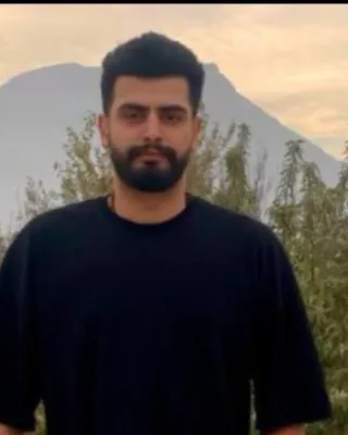 آرش نجفی