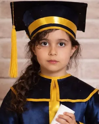 آنیلا ابوطالبیان