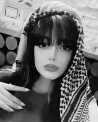ملینا میرزایی
