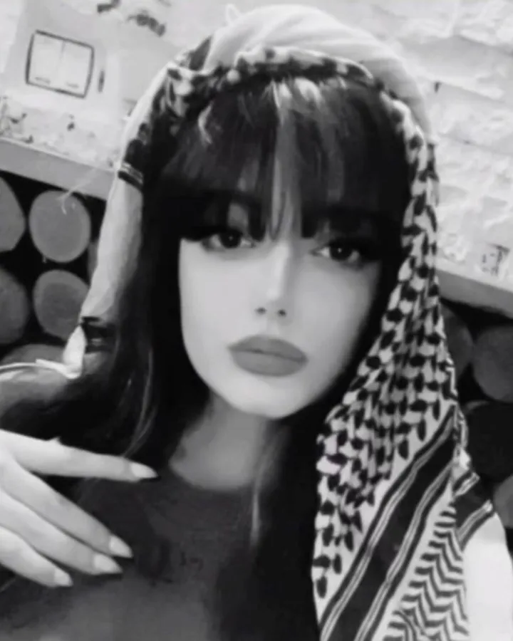 ملینا میرزایی