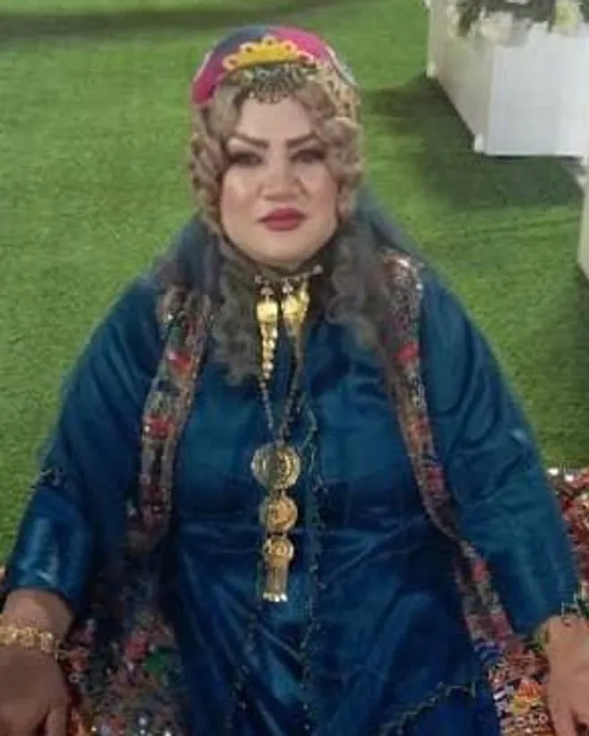 Farzaneh Sasani Pour Lor