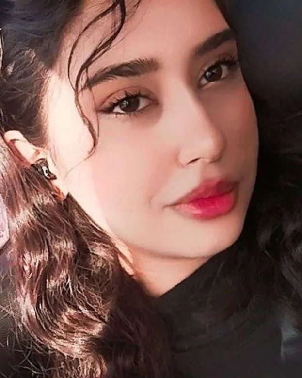 Paria Akbari
