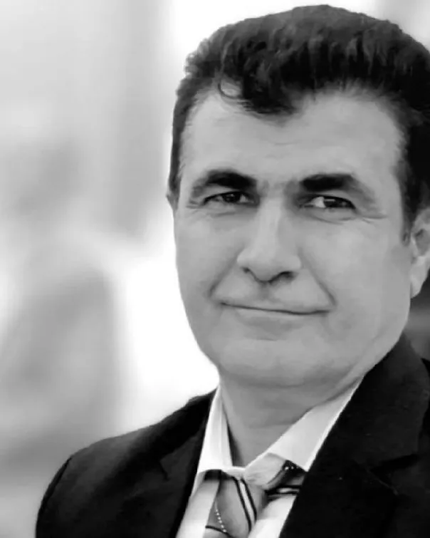 منصور بابایی