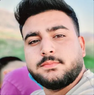 Shahrokh Zare Lor
