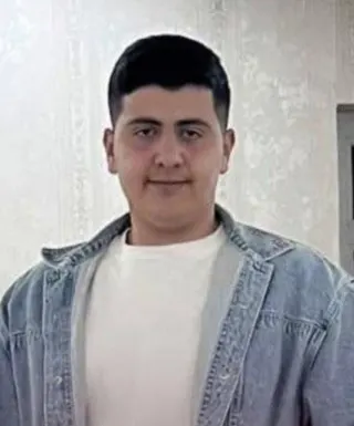 طاها صادقی گزنی