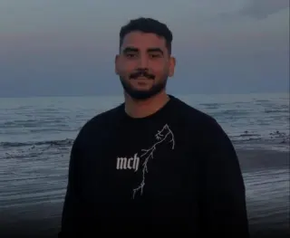 Erfan Safari Sarshakeh