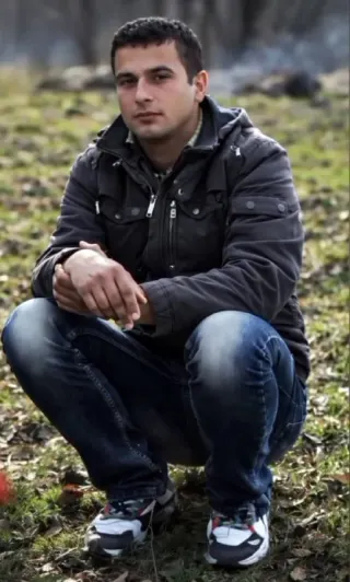 Vahid Lezarmanouchehri