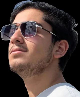 previous main portrait of V7AB6D52