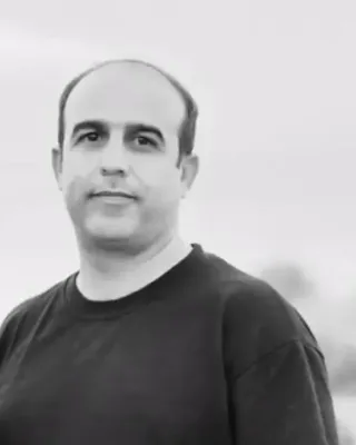 Reza Tabarrok