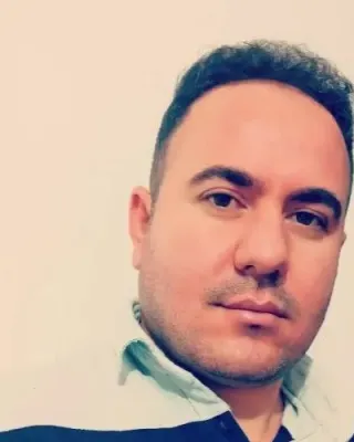 Hossein Ganjei (Lataran)
