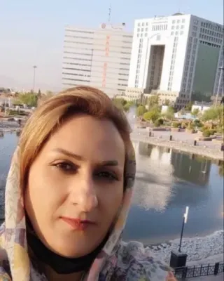 Azra Bahadorinejad