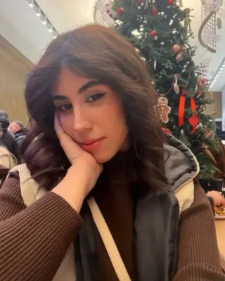 Elina Hojjati