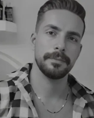 Rouhollah Setareh Moshtari