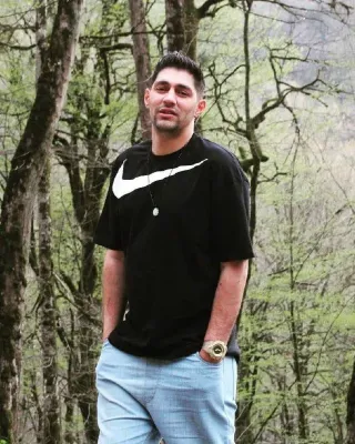 Reza Eskandarpour