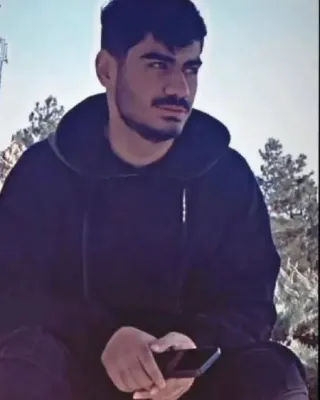 Sina Alizadeh Kanharis (Alizadegan)