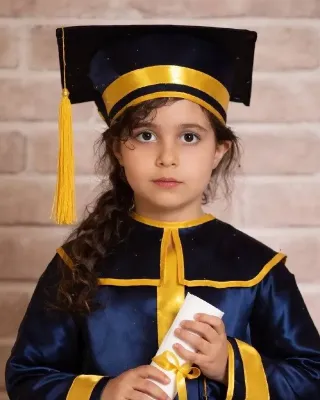 Anila Aboutalebiyan Elyaderani