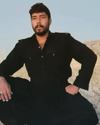 Ali Karimi Bavolaki