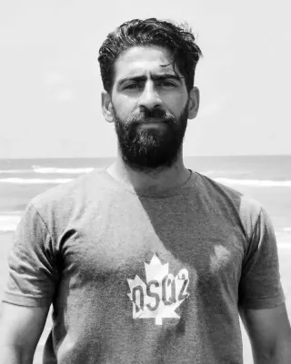Hossein Gharib