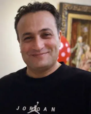 Hassan Shakhesi