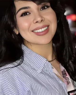 Sayna Nezamdoust