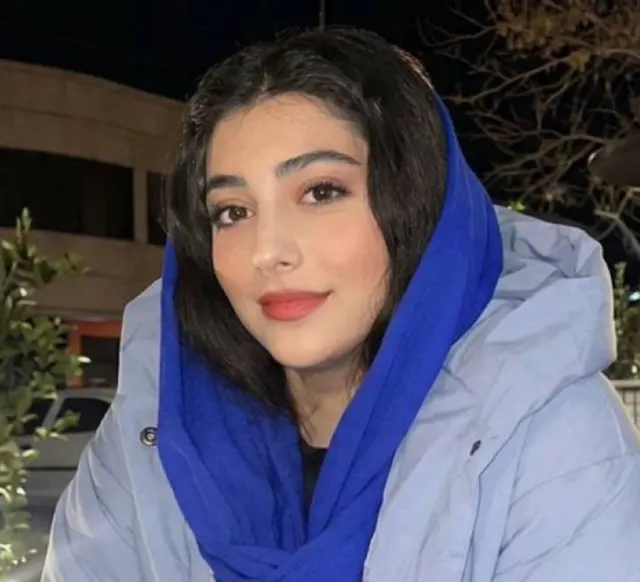 بیتا اکبری