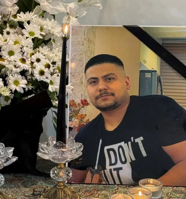 امیرحسین احمدی شریف