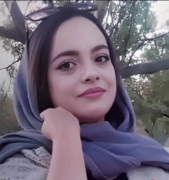 غزاله سادات حسینی