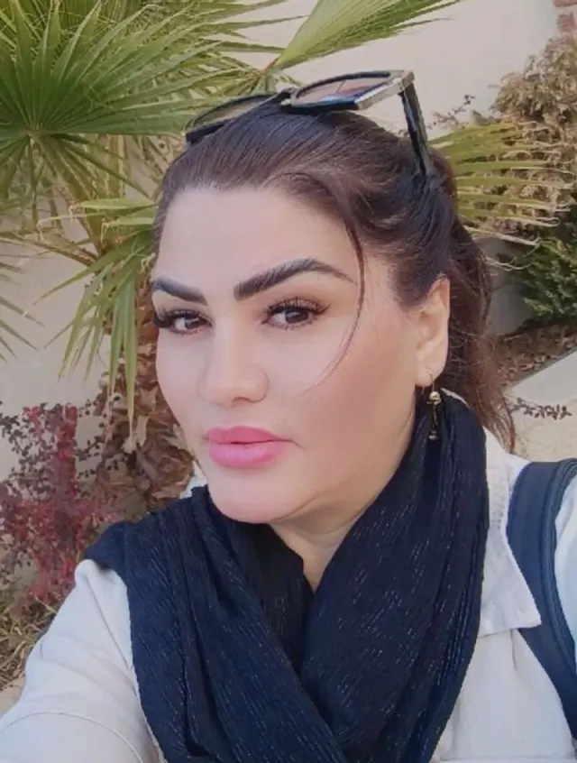فرزانه توکلی