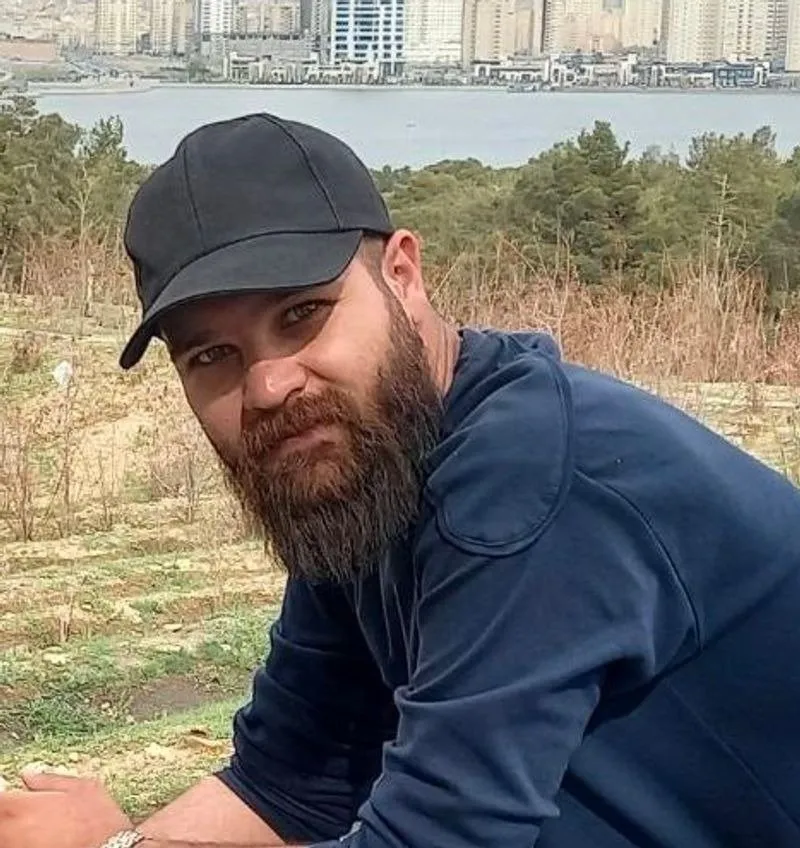 Erfan Khezrian