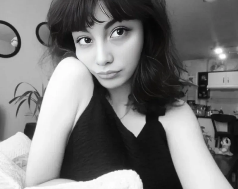 Sama Esmaili