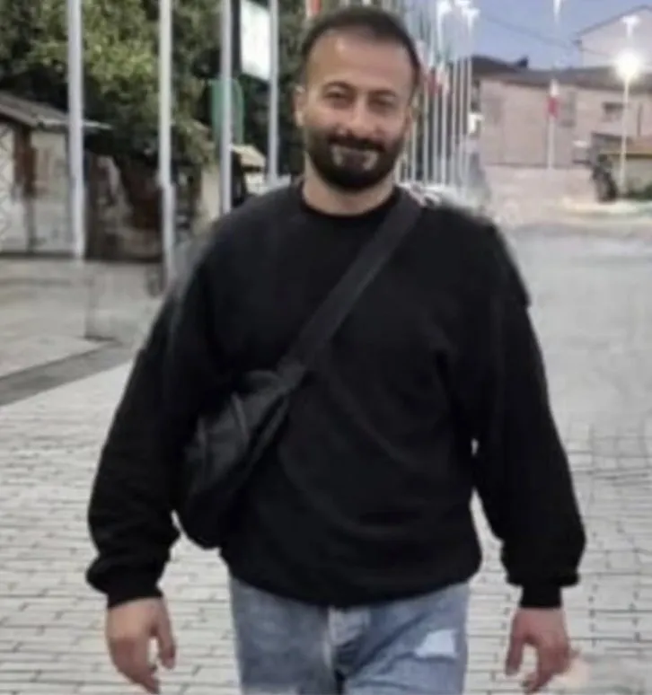 Behzad Hosseini Aghozboni
