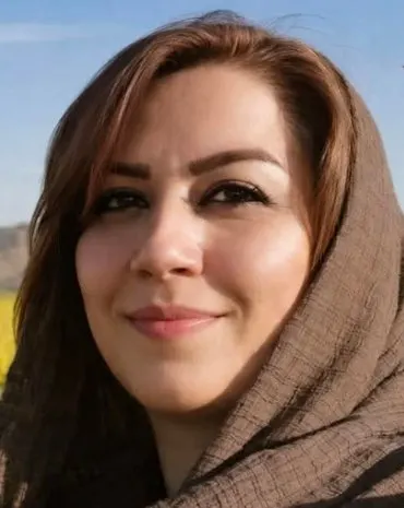 Mozhgan Zeinali Yalghooz Aghaji
