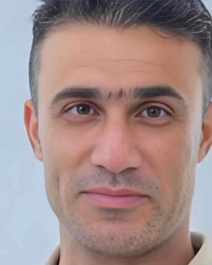 Elyas Khojastehpour Lichahi