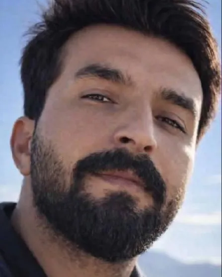 Ali Zaker