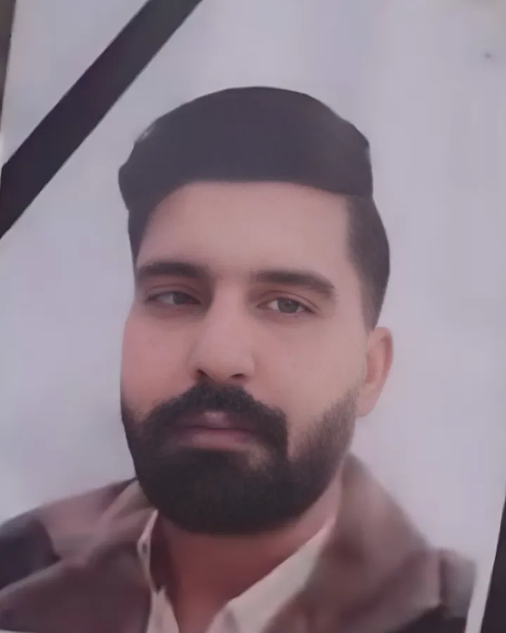 Elias Farkhari