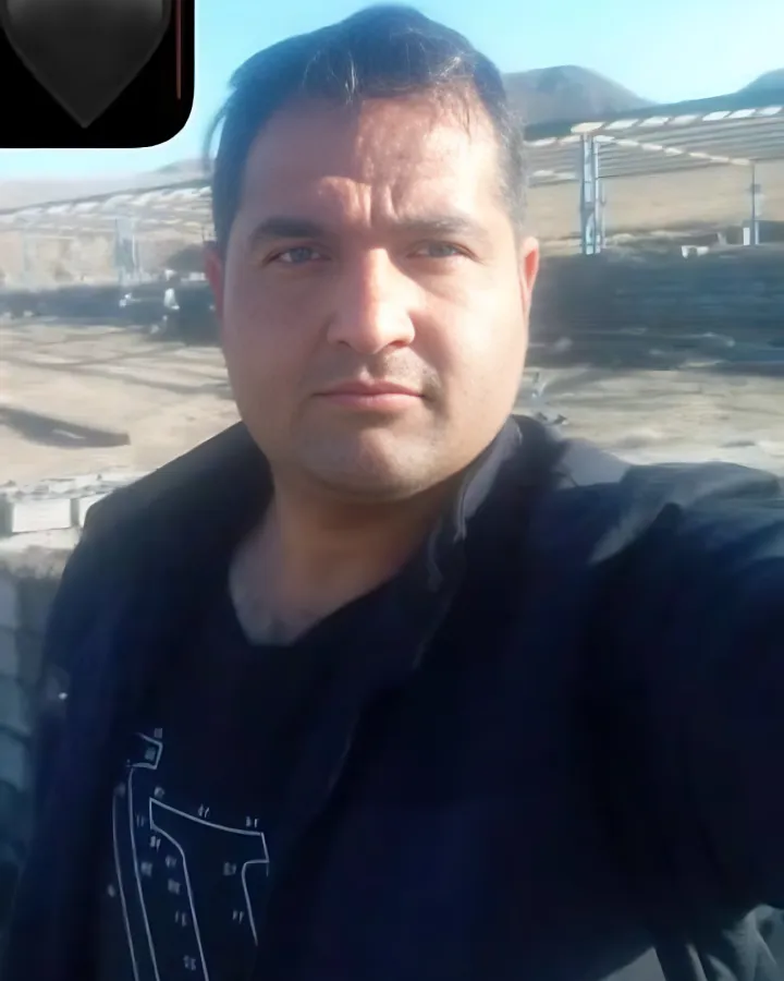 Reza Akhavan