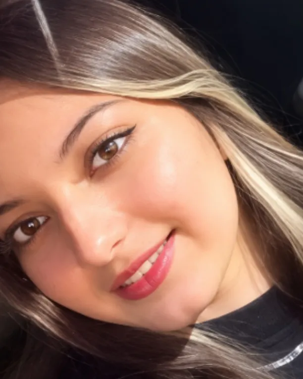 Aynaz Rahimi (Hajiabadi)